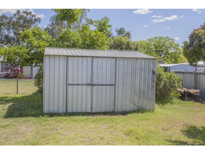 34 Windmill Road, Chinchilla QLD 4413