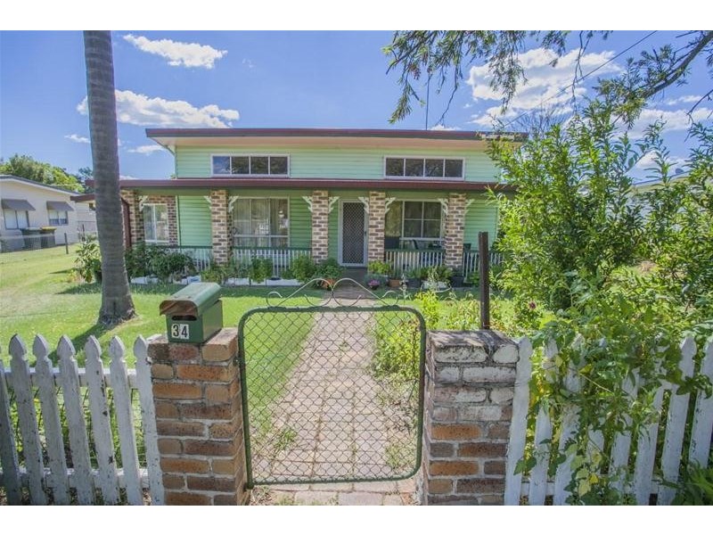 34 Windmill Road, Chinchilla QLD 4413
