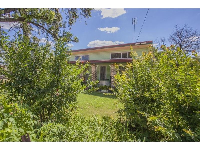 34 Windmill Road, Chinchilla QLD 4413