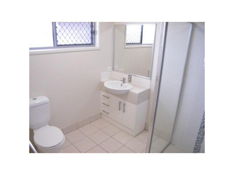 5 Hayes Close, Chinchilla QLD 4413