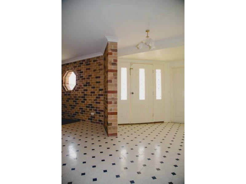 14 Howe Street, St George QLD 4487