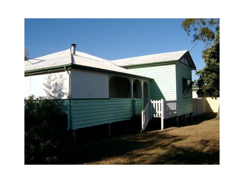 62 Dalby Street, Jandowae QLD 4410