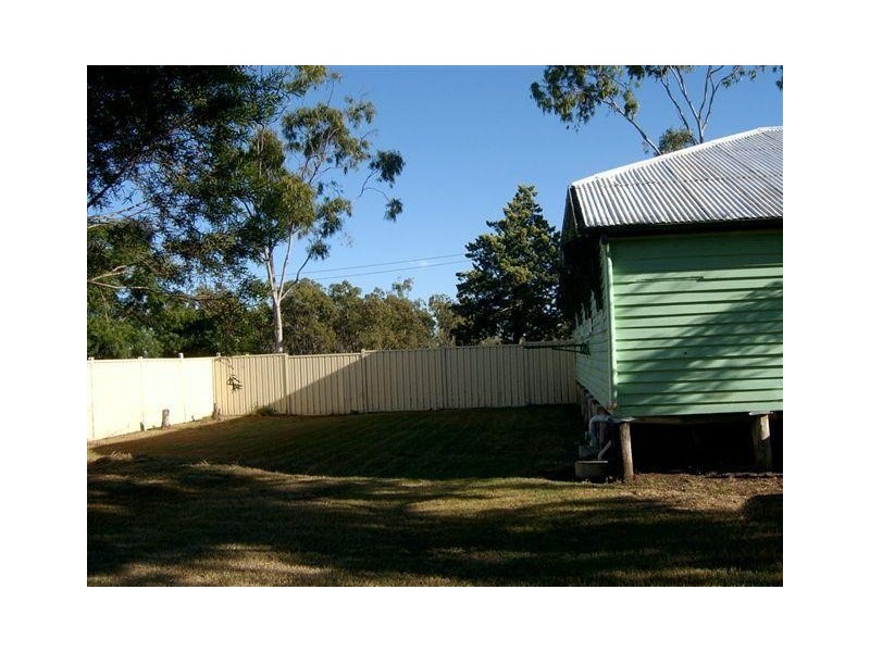 62 Dalby Street, Jandowae QLD 4410