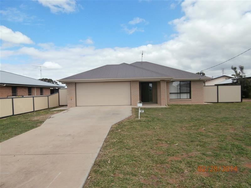 50 Windmill Road, Chinchilla QLD 4413