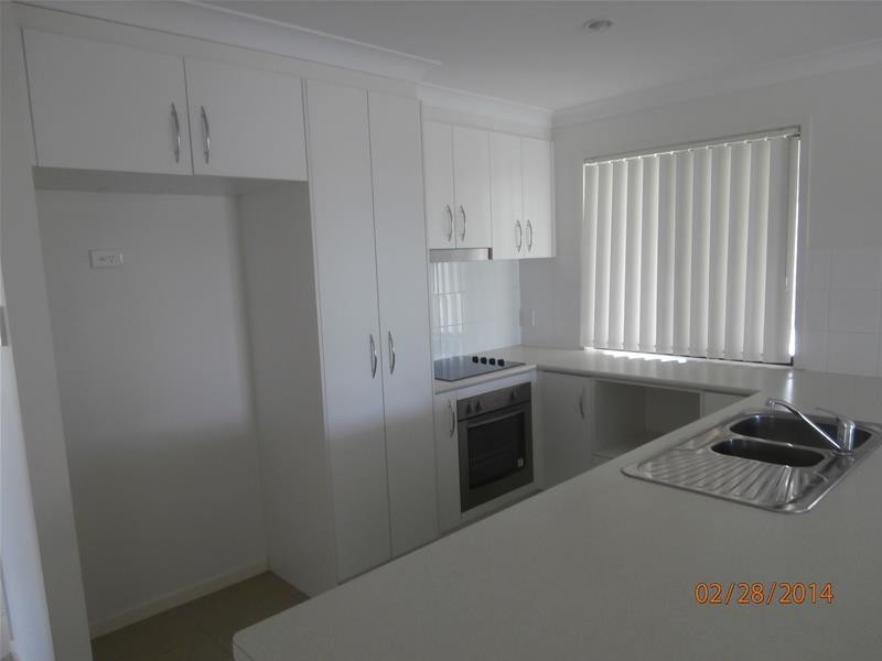 50 Windmill Road, Chinchilla QLD 4413