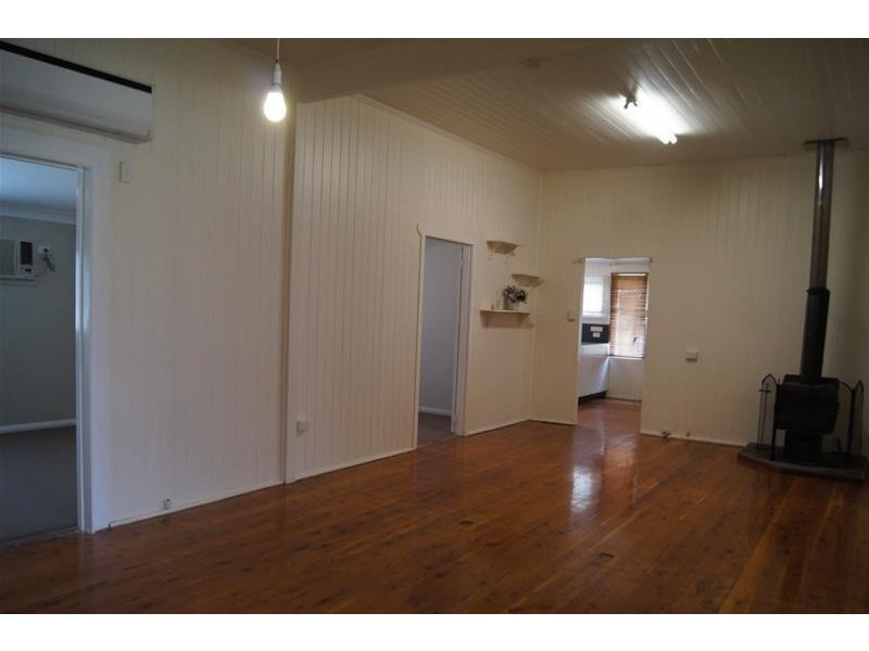 52 King Street, Chinchilla QLD 4413