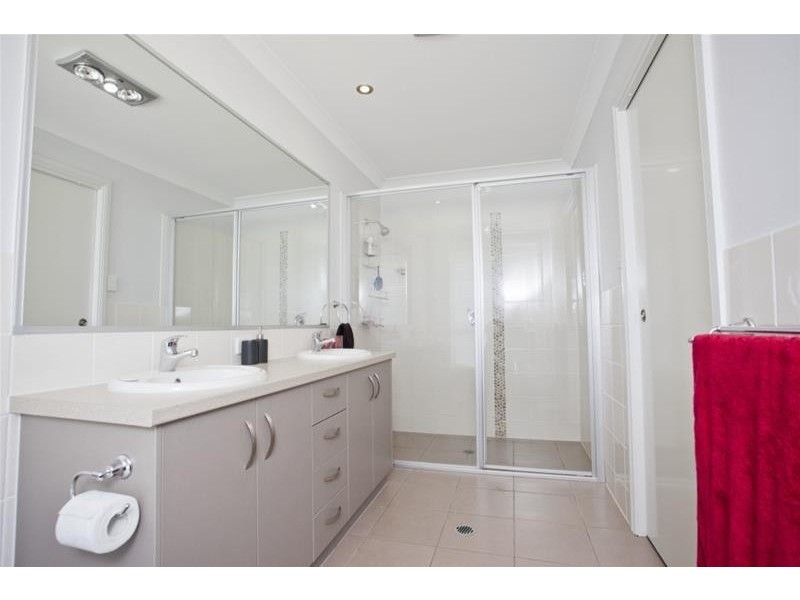 9 Sommerfeld Crescent, Chinchilla QLD 4413