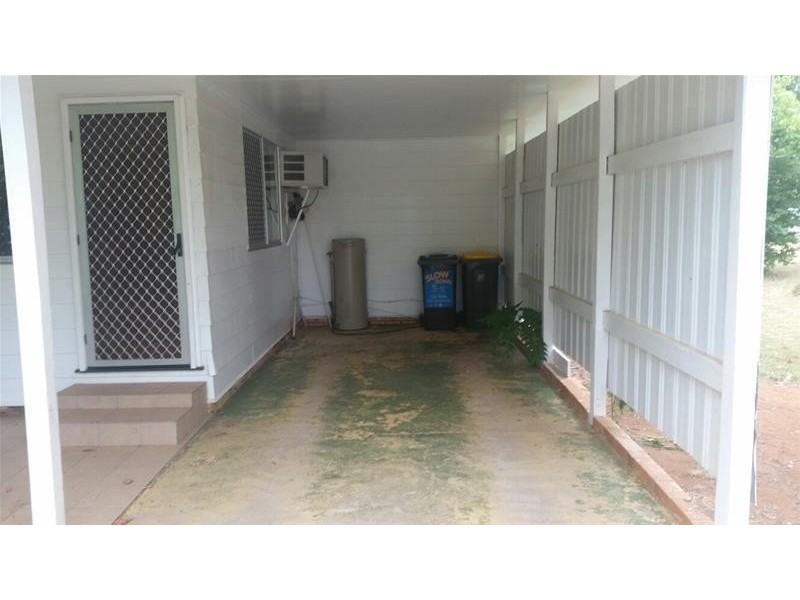 17 Beutel Street, Chinchilla QLD 4413