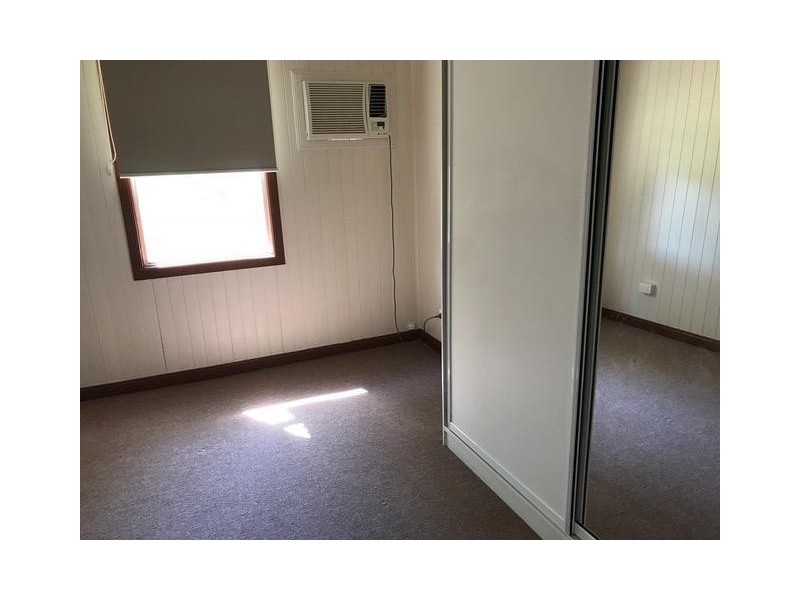 6 Russell Street, Chinchilla QLD 4413