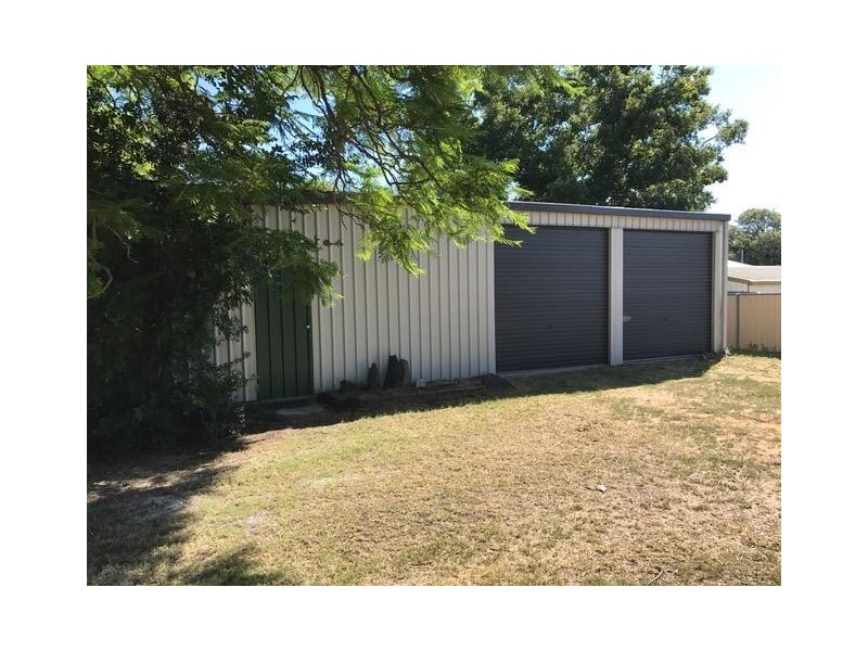 6 Russell Street, Chinchilla QLD 4413