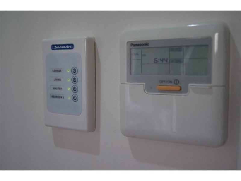 31 Racecourse Road, Miles QLD 4415