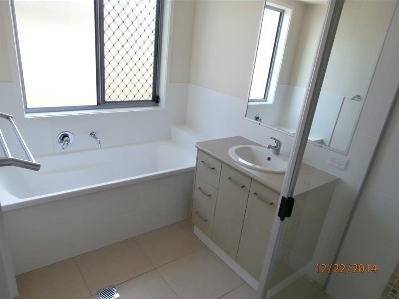 6 Ellem Drive, Chinchilla QLD 4413