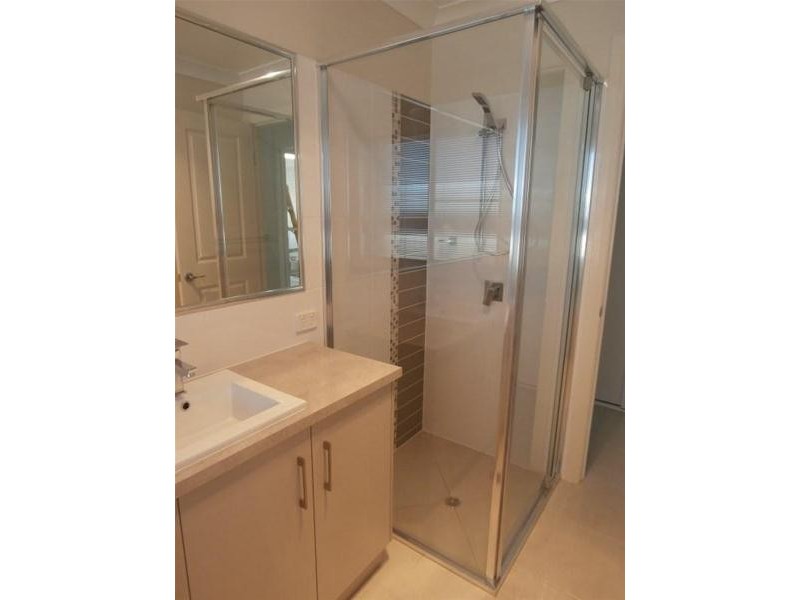 Unit 1and Unit 2 33 Skewis Street, Chinchilla QLD 4413