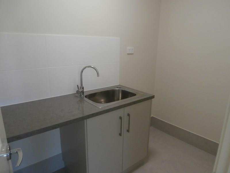 Unit 1and Unit 2 33 Skewis Street, Chinchilla QLD 4413