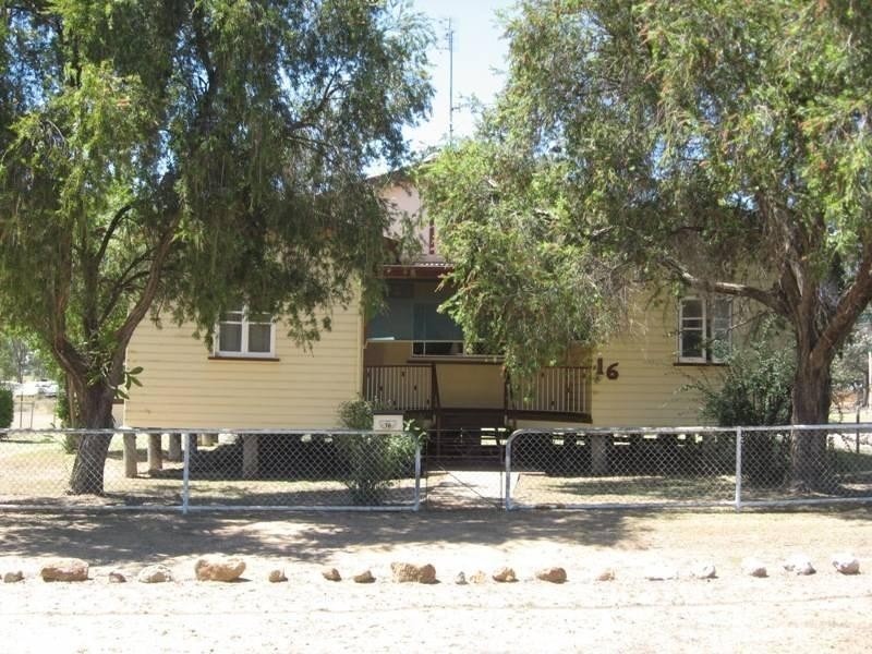 16 King Street, Chinchilla QLD 4413