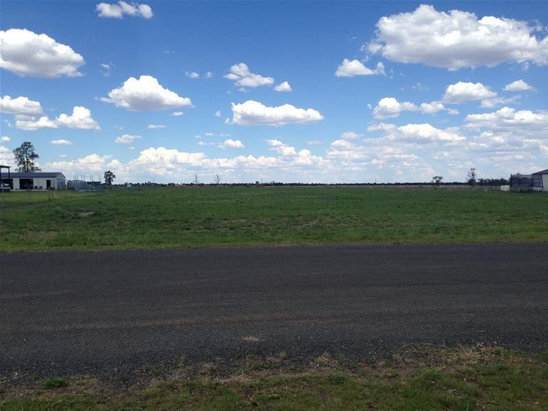 29 Ainsworth Street, Chinchilla QLD 4413