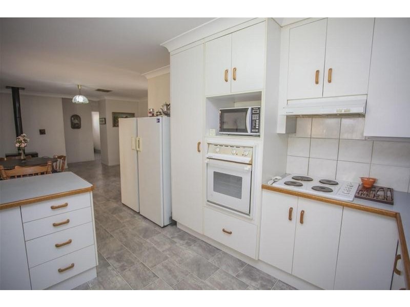 41 Mackie Street, Chinchilla QLD 4413