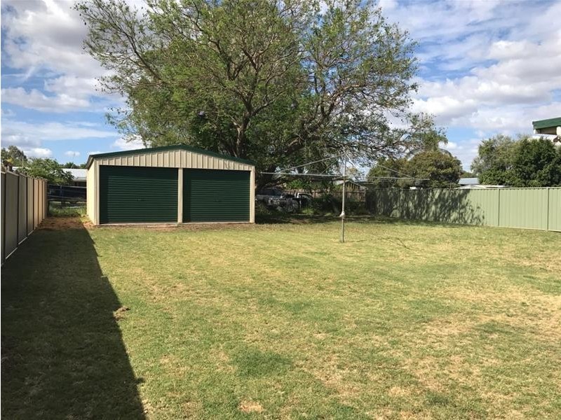 9 Wheeler Street, Chinchilla QLD 4413