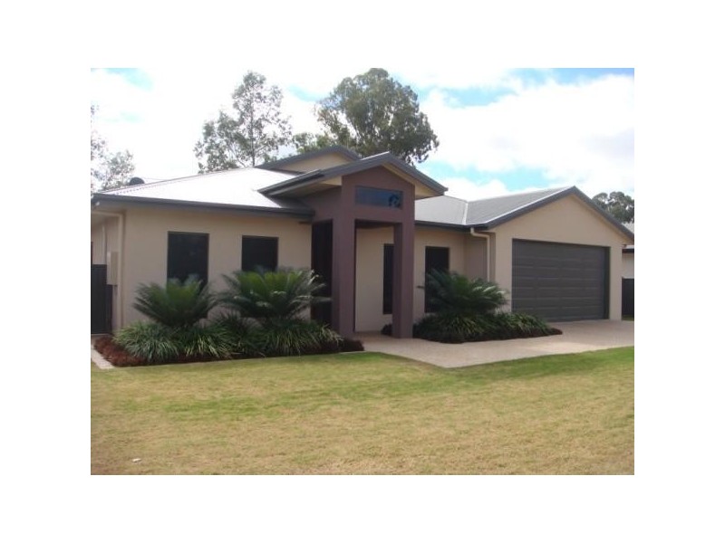 85 Sommerfeld Crescent, Chinchilla QLD 4413