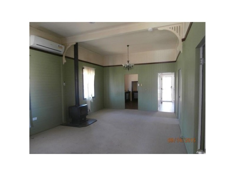 7 Bell Street, Chinchilla QLD 4413