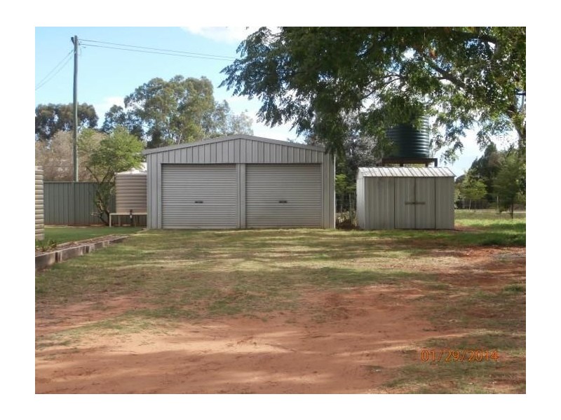 157 Cemetery Road, Chinchilla QLD 4413
