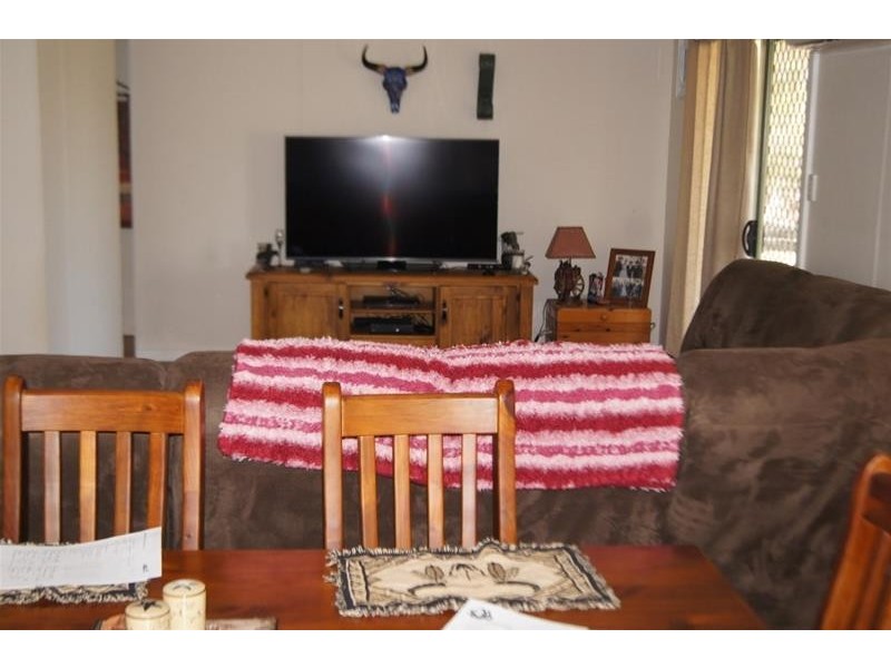 419 Surcingle Road, Chinchilla QLD 4413