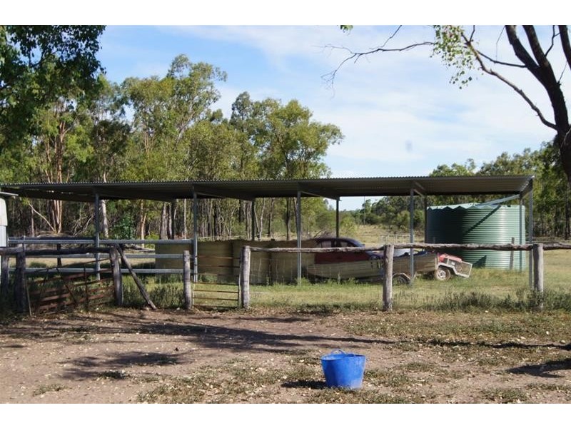 419 Surcingle Road, Chinchilla QLD 4413