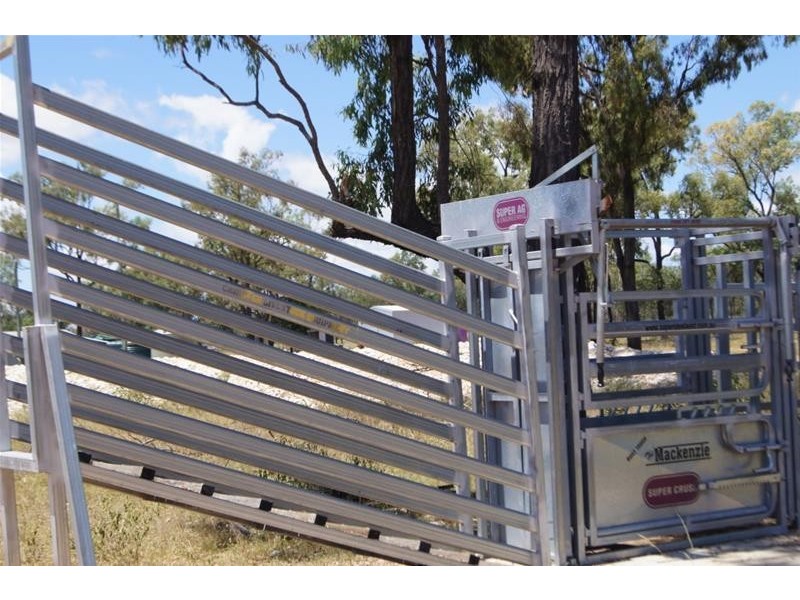 173 Surcingle Road, Chinchilla QLD 4413