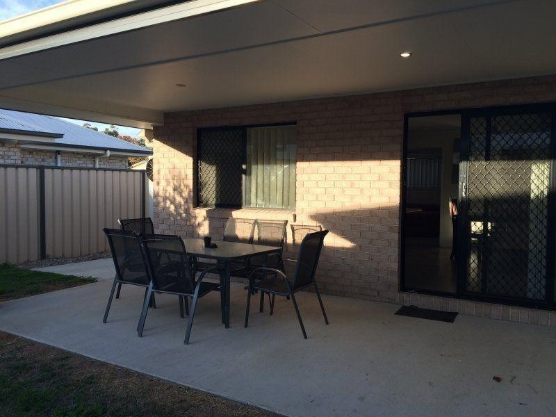 2/14 Back Avenue, Chinchilla QLD 4413