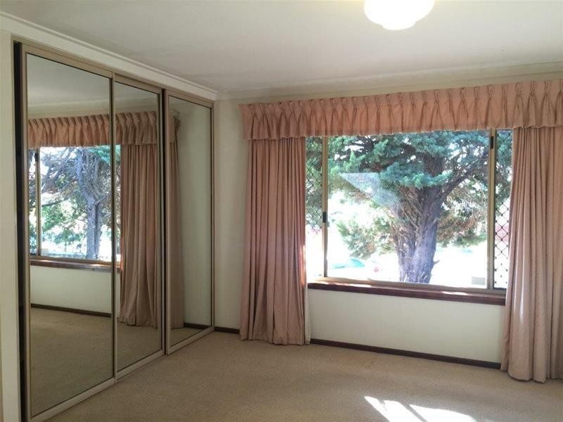 19 Northmore Crescent, Winthrop WA 6150