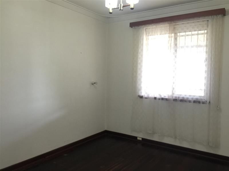 7 Nethercott Street, Huntingdale WA 6110