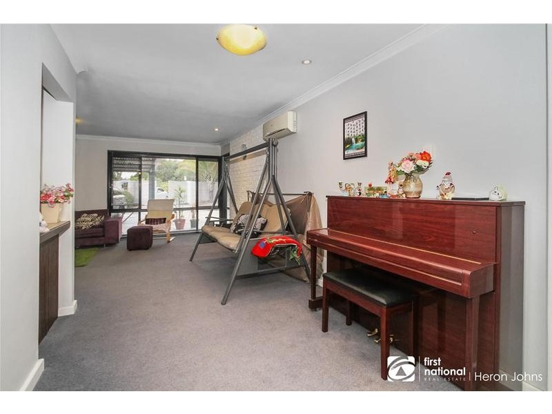 60 Bull Creek Road, Rossmoyne WA 6148