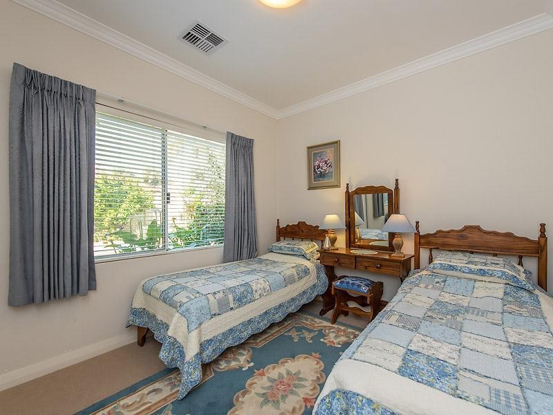 7 Mossman Crescent, Bull Creek WA 6149