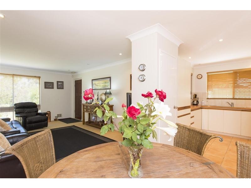 11 Hogarth Way, Bateman WA 6150