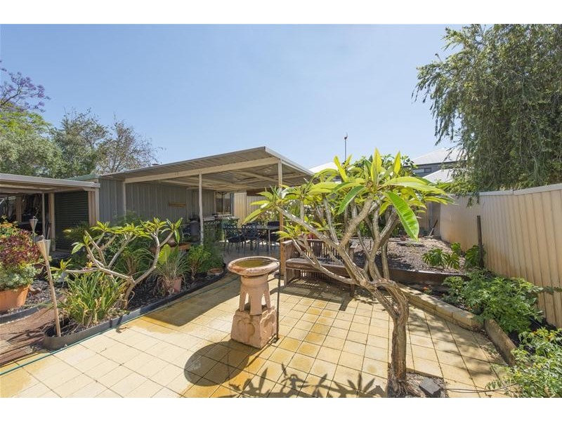 11 Hogarth Way, Bateman WA 6150