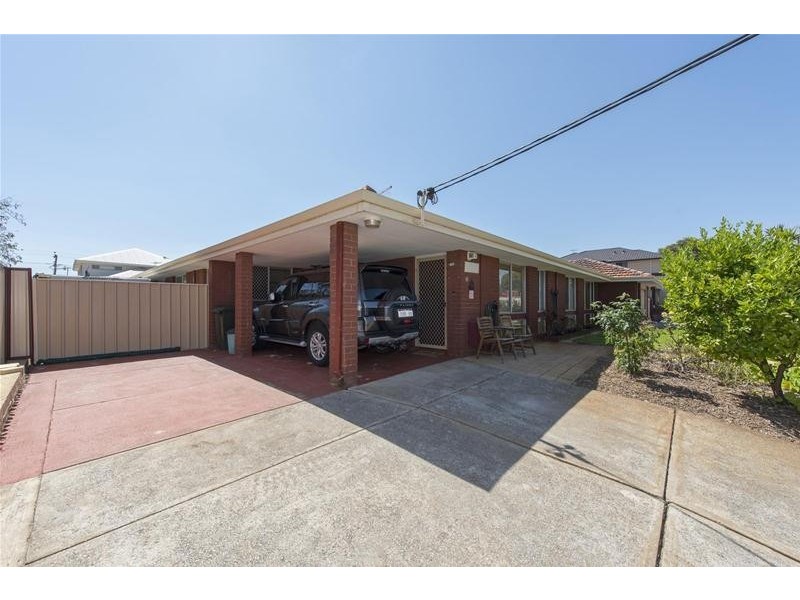 11 Hogarth Way, Bateman WA 6150