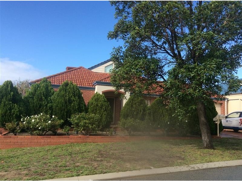 30 Dolphin Way, Yangebup WA 6164