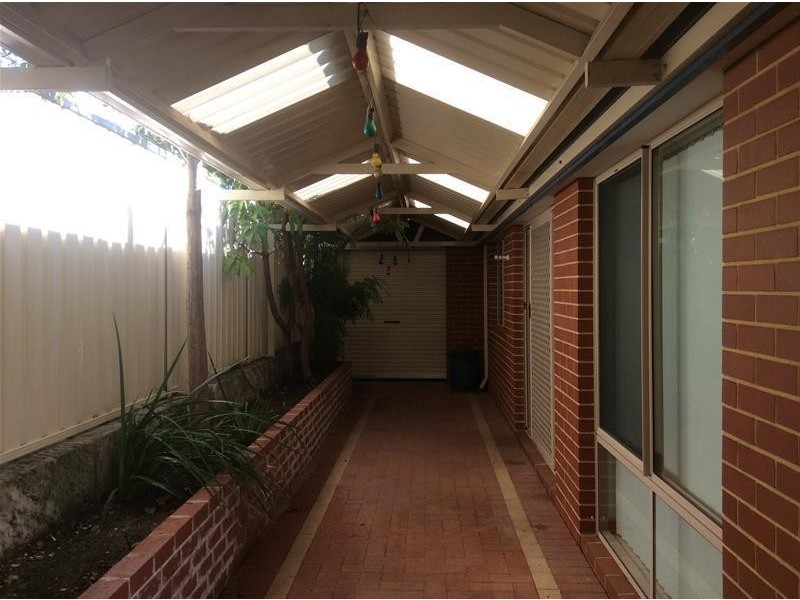 30 Dolphin Way, Yangebup WA 6164