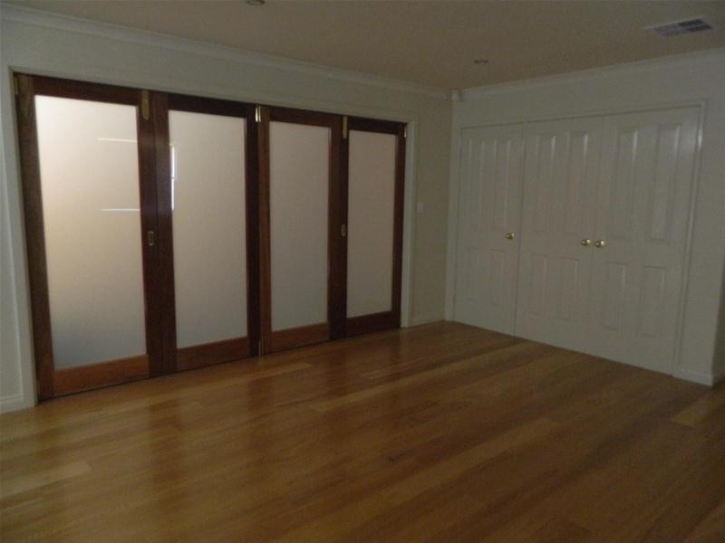 11 Exley Close, Kardinya WA 6163