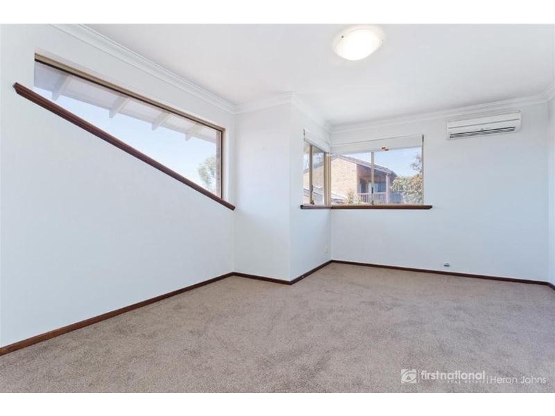 15 Maquire Way, Bull Creek WA 6149