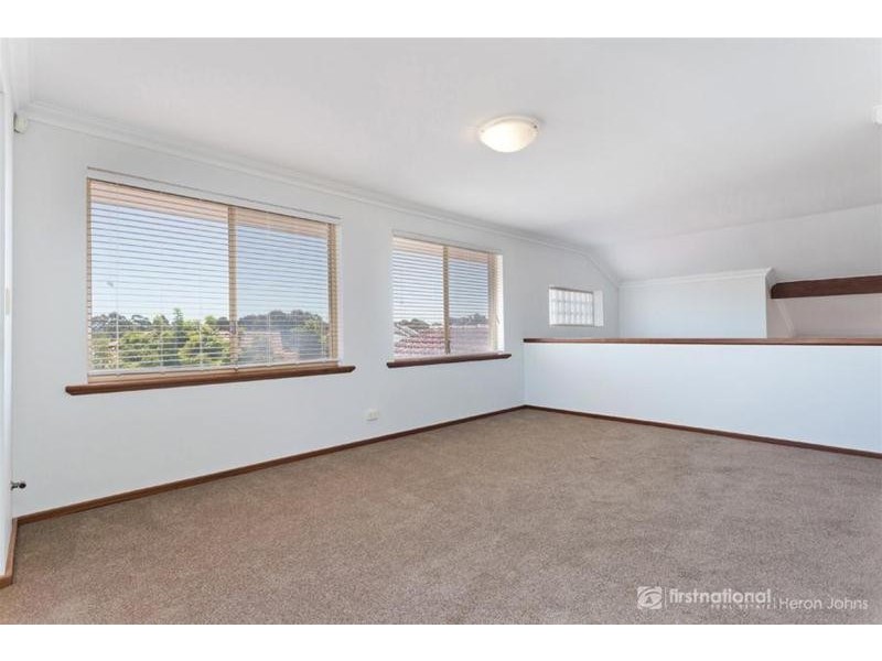 15 Maquire Way, Bull Creek WA 6149