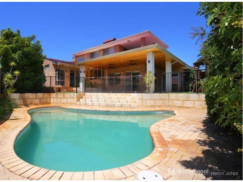 15 Maquire Way, Bull Creek WA 6149