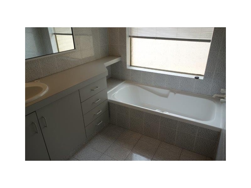 9 Keane Close, Winthrop WA 6150