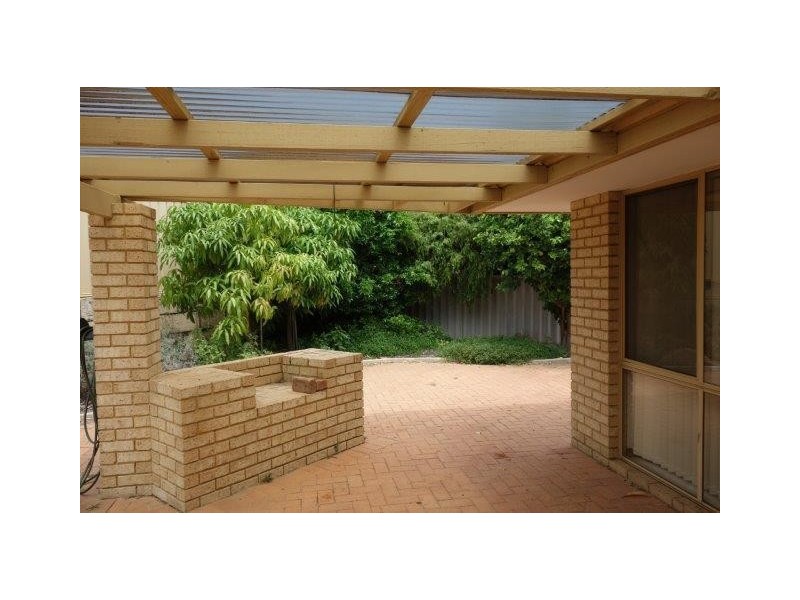 9 Keane Close, Winthrop WA 6150