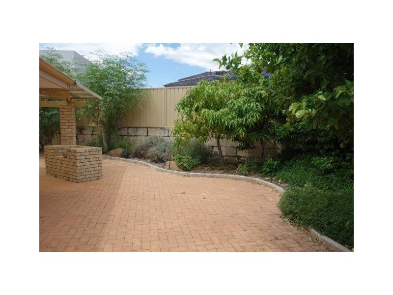 9 Keane Close, Winthrop WA 6150