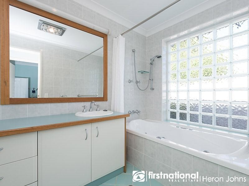 3 Dyson Close, Leeming WA 6149