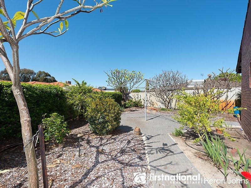 3 Dyson Close, Leeming WA 6149