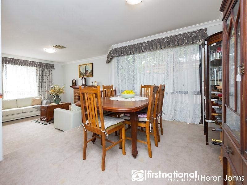 32 Broadbent Loop, Leeming WA 6149