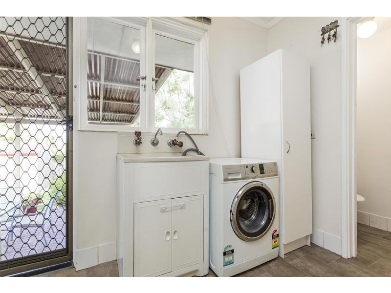 5a Amur Place, Bateman WA 6150