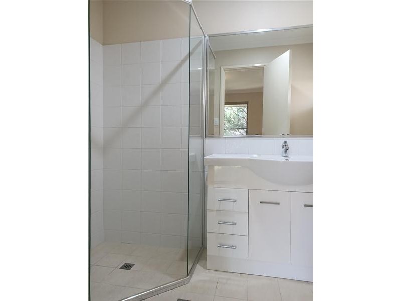 5 Charrington Court, Leeming WA 6149